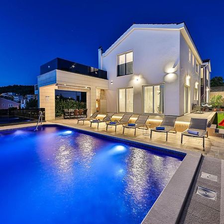 Villa Le Soleil Рогозниця Екстер'єр фото