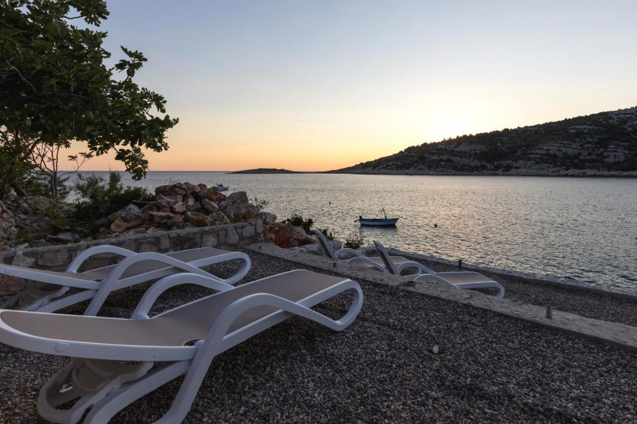 Villa Le Soleil Рогозниця Екстер'єр фото
